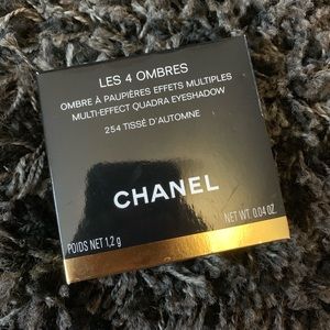 CHANEL Eyeshadow